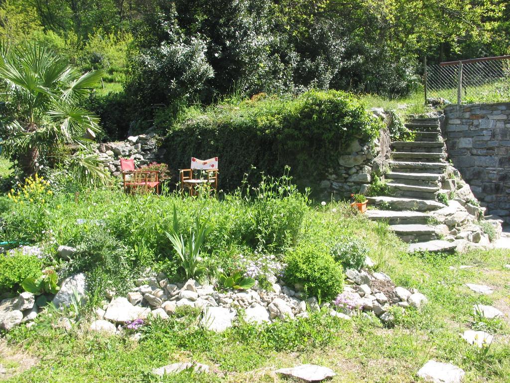 Casa In Koenigs Garten Apartment Intragna Bagian luar foto